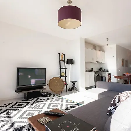 Great View And Location In Lisbon!